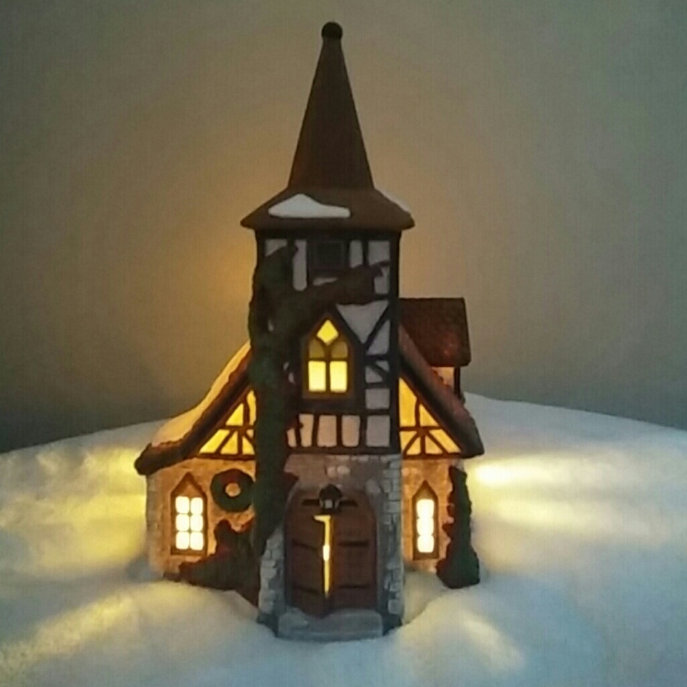 Dept.56 "Old Michael Church" Dicken's Village